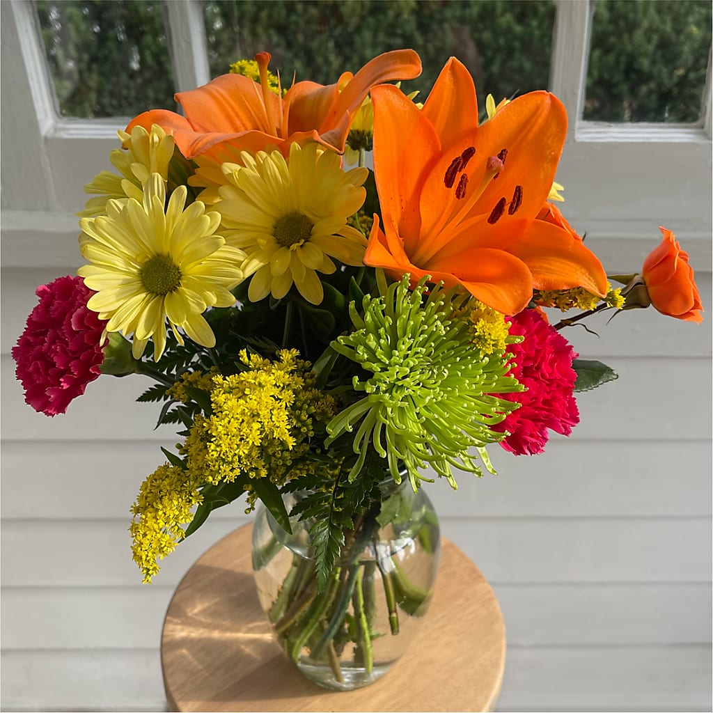Bold & Bright – A Florist Original – Monarca Florist, Yonkers NY