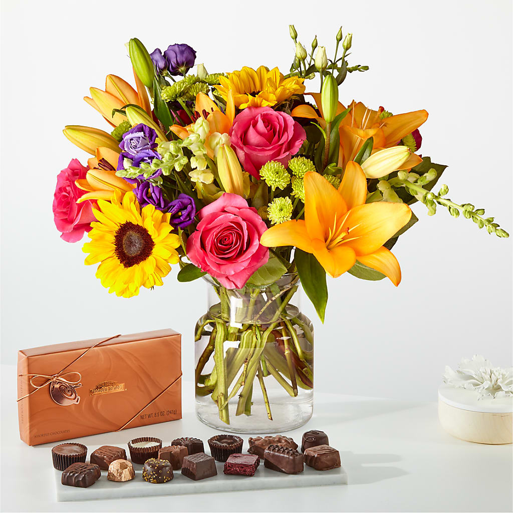 Best Day Bouquet and Chocolate Bundle – Monarca Florist, Yonkers NY