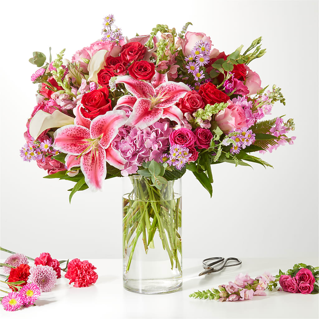 Swooning Over You - A Luxury Florist Original – Monarca Florist, Yonkers NY