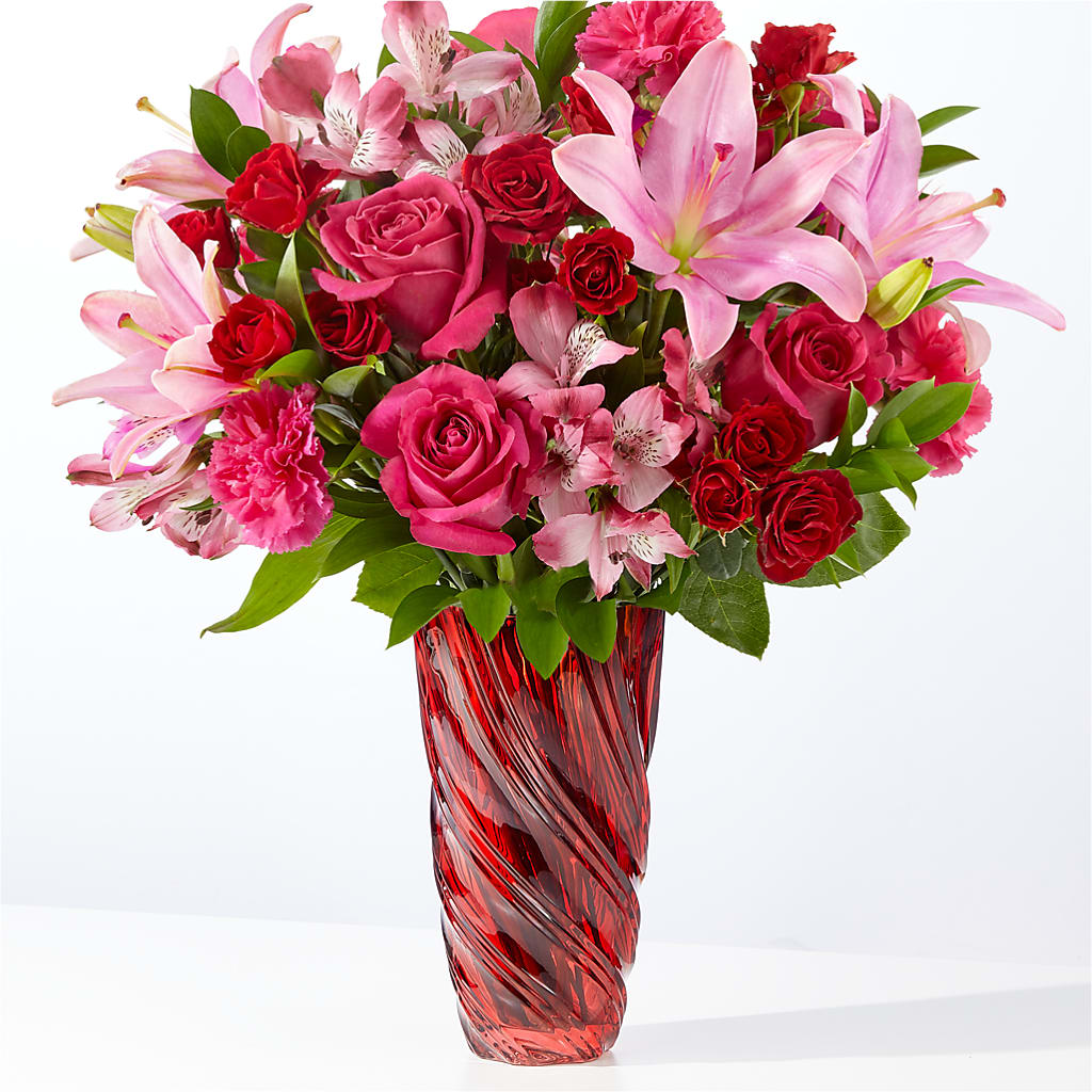 In Love Bouquet with Luxe Swirl Vase – Monarca Florist, Yonkers NY