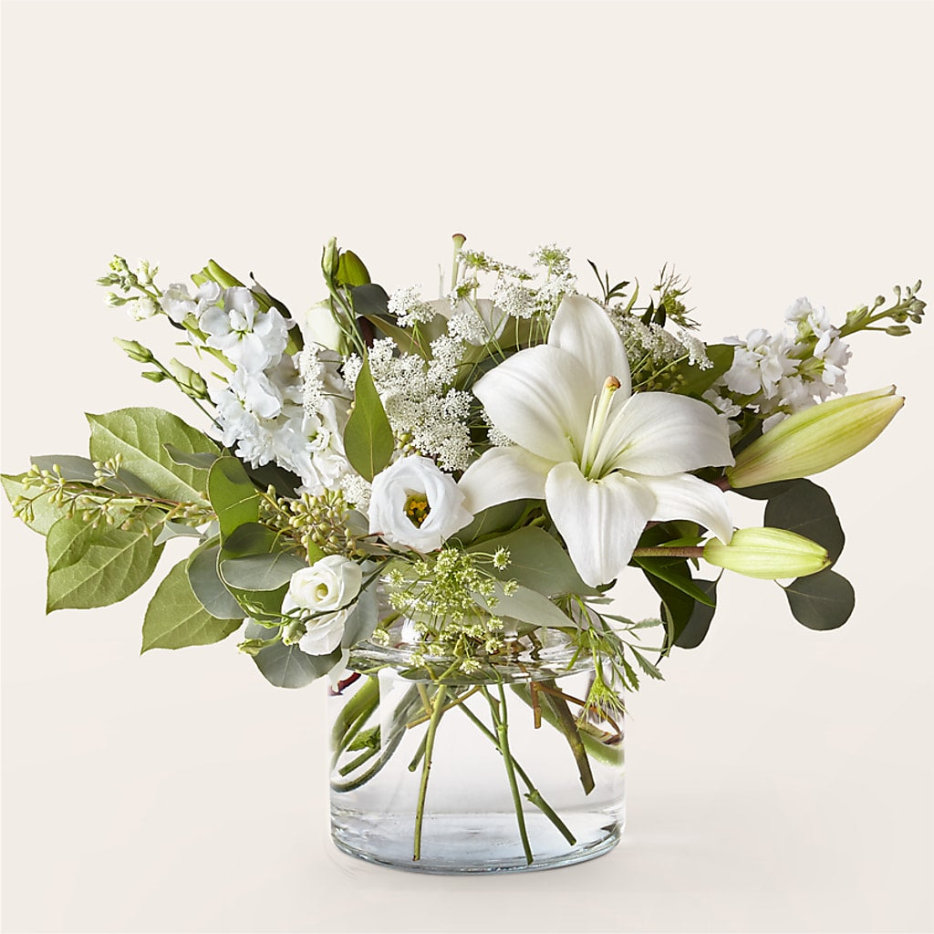 Alluring Elegance Bouquet – Monarca Florist, Yonkers NY