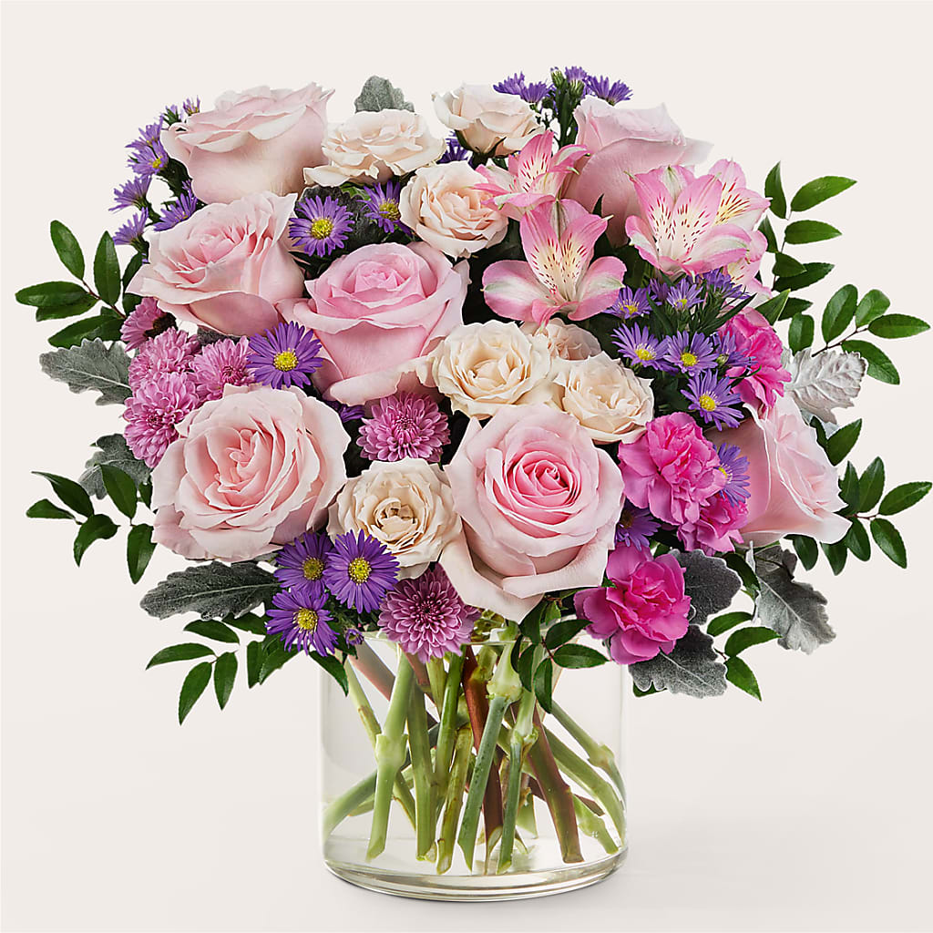 Light as a Feather Bouquet – Monarca Florist, Yonkers NY
