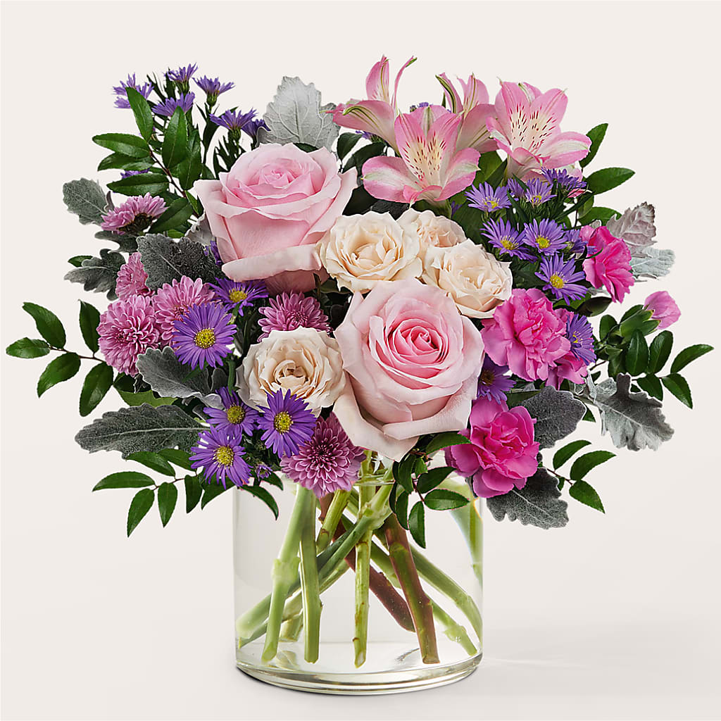 Light as a Feather Bouquet – Monarca Florist, Yonkers NY