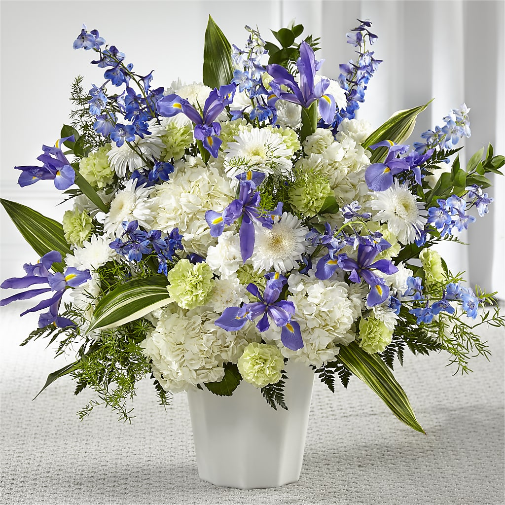 Soft Serenity Floor Basket – Monarca Florist, Yonkers NY