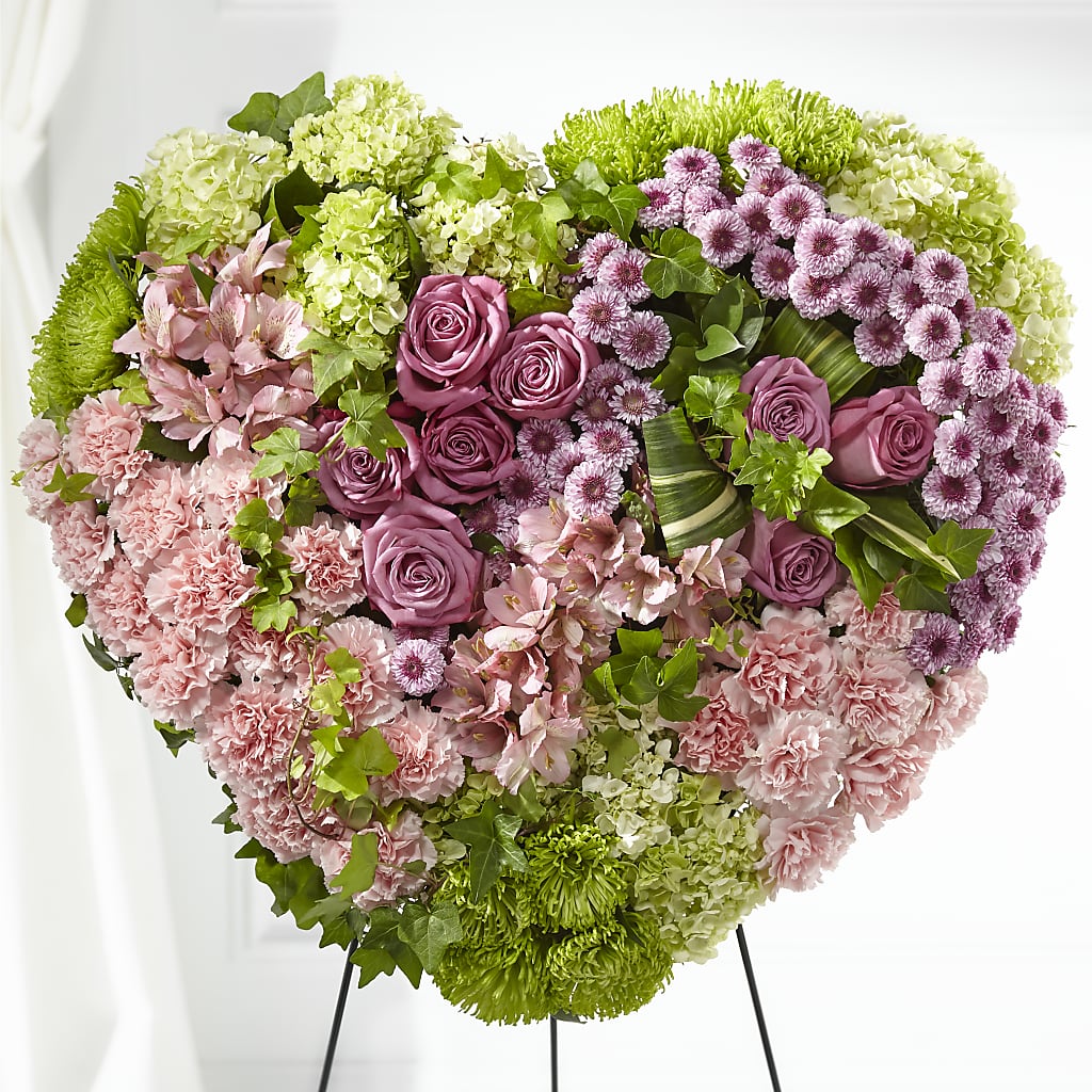 Heartwarming Standing Heart – Monarca Florist, Yonkers NY