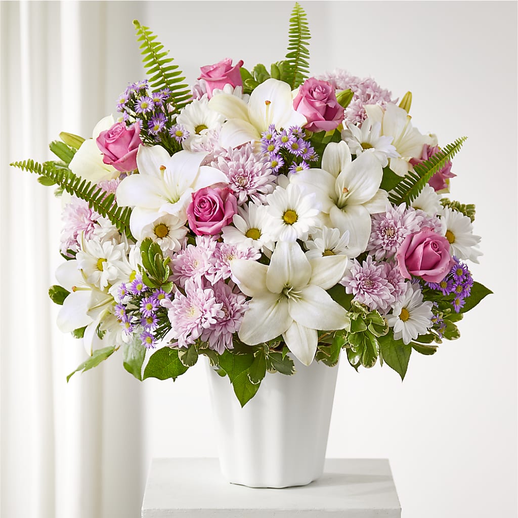 Warmest Thoughts Tabletop Basket – Monarca Florist, Yonkers NY