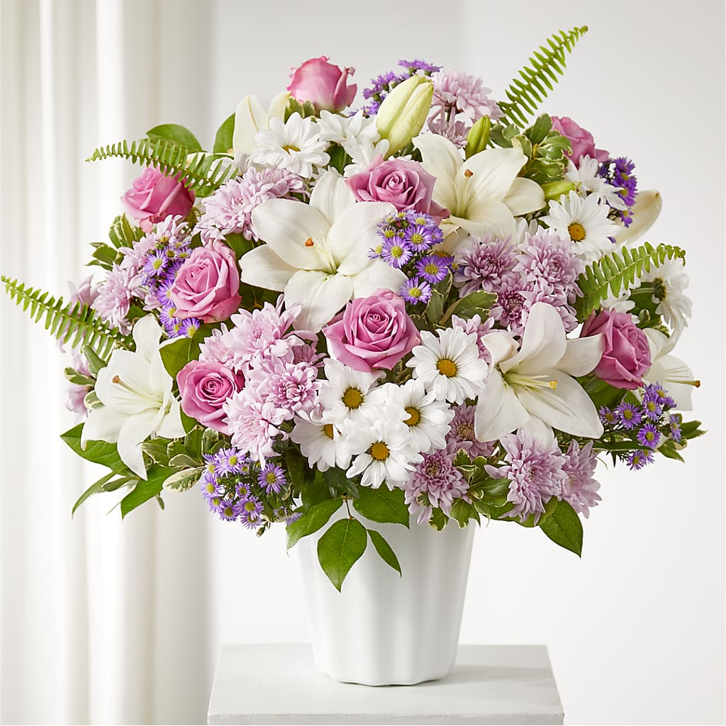 Warmest Thoughts Tabletop Basket – Monarca Florist, Yonkers NY