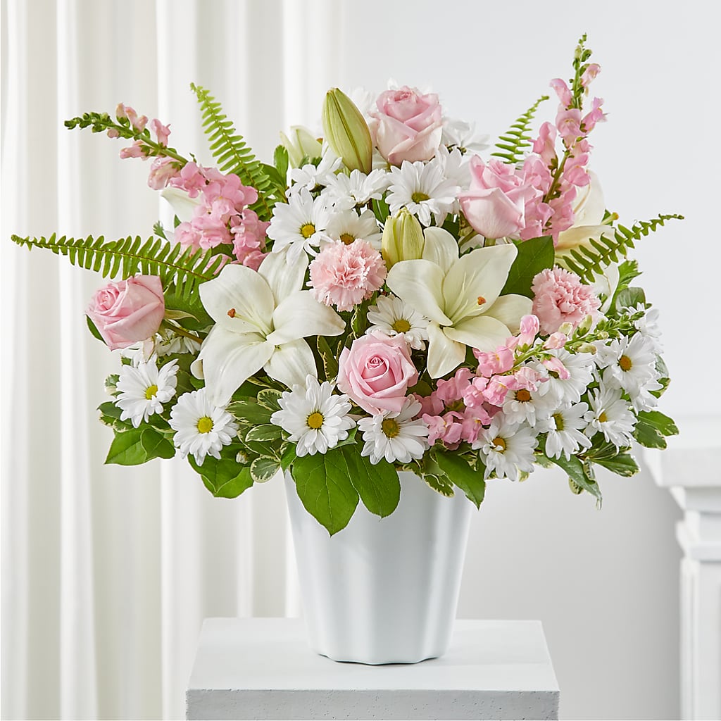 Soft Touch Tabletop Basket – Monarca Florist, Yonkers NY