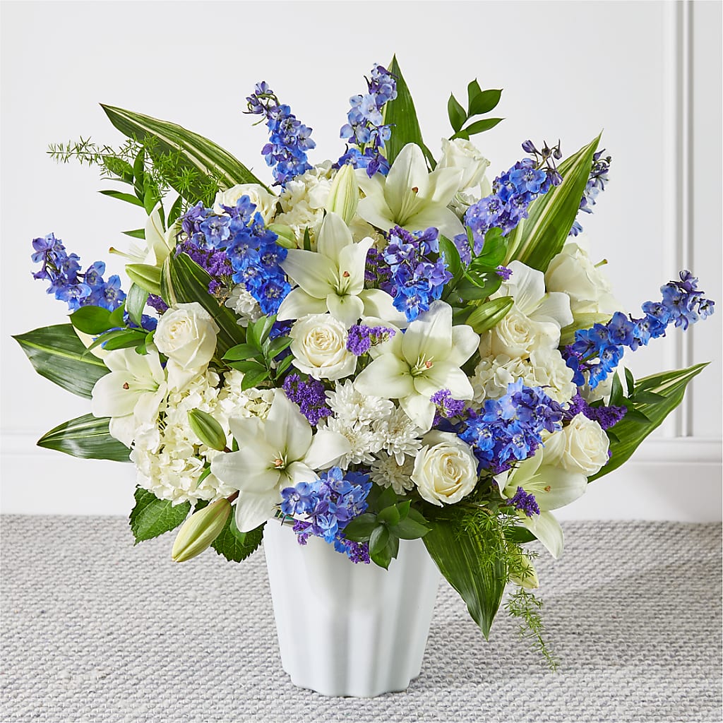 Take Comfort Floor Basket – Monarca Florist, Yonkers NY