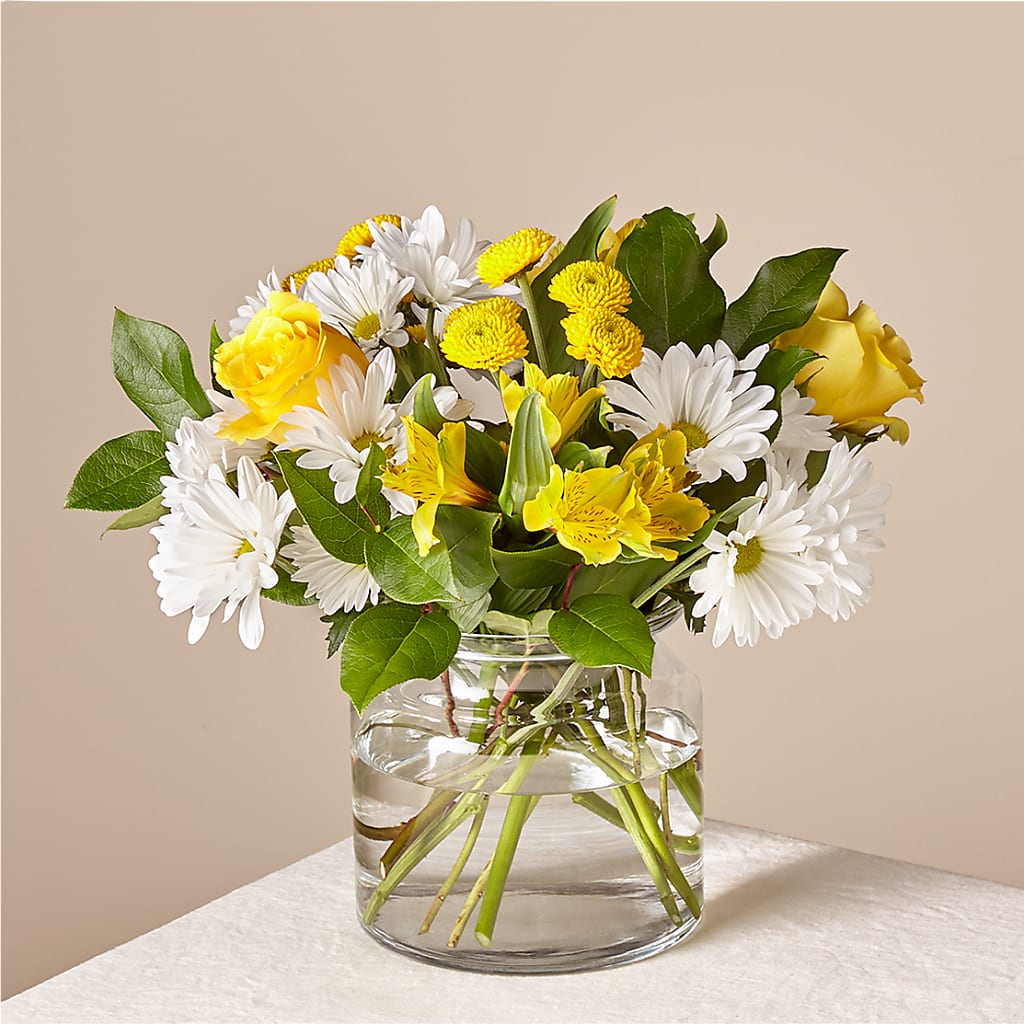 Sunny Sentiments Bouquet – Monarca Florist, Yonkers NY