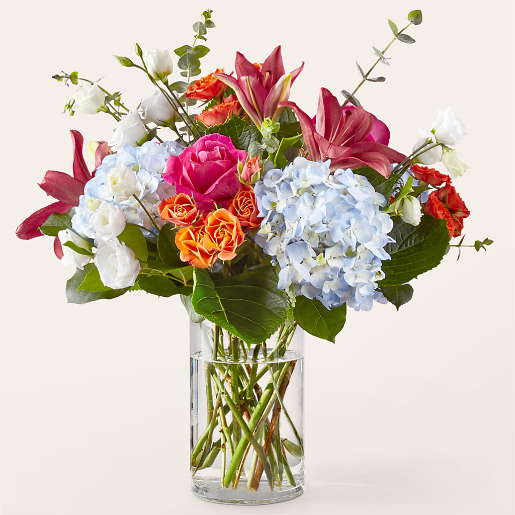 Awestruck Luxury Bouquet – Monarca Florist, Yonkers NY
