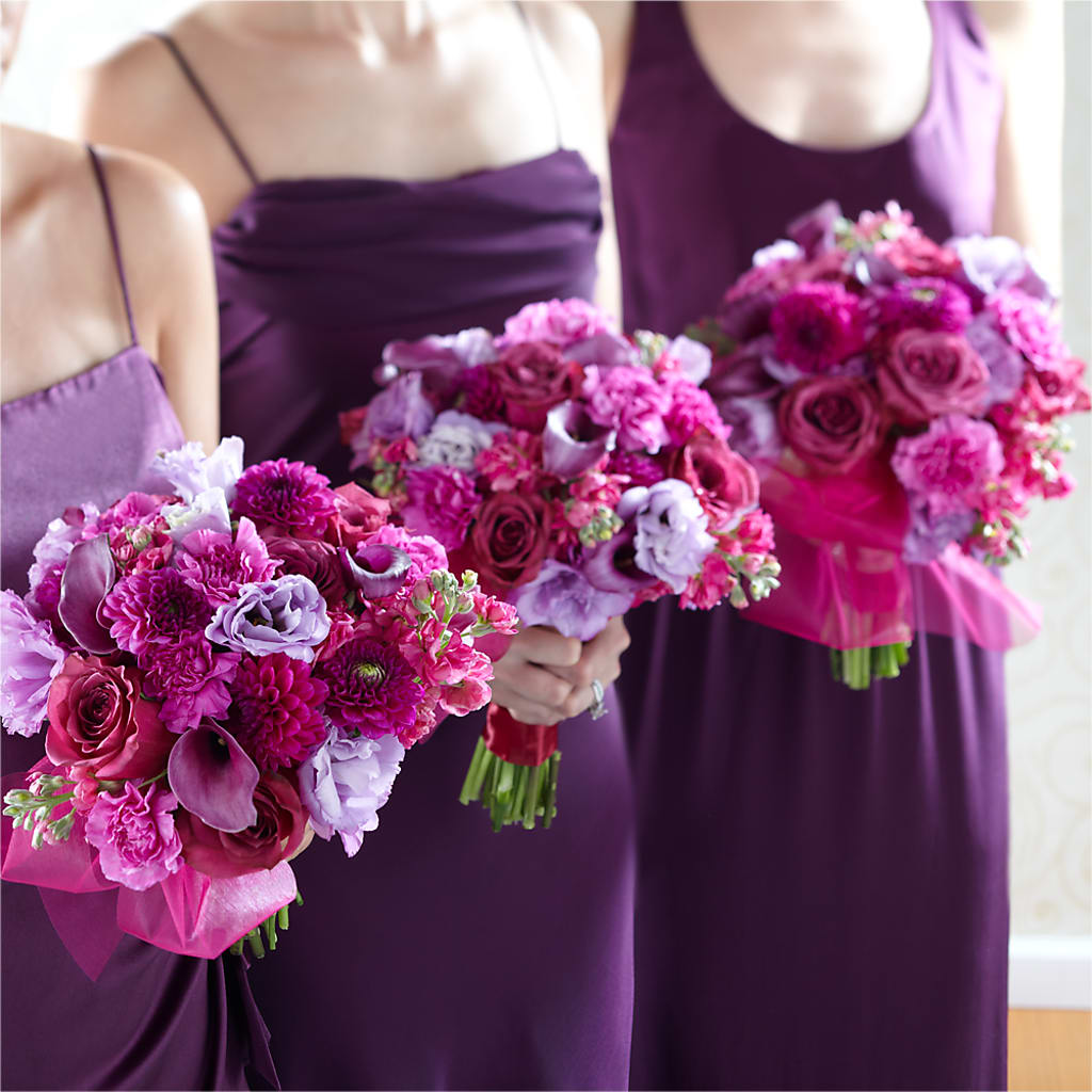 Bridesmaid's Garden Bouquet – Monarca Florist, Yonkers NY