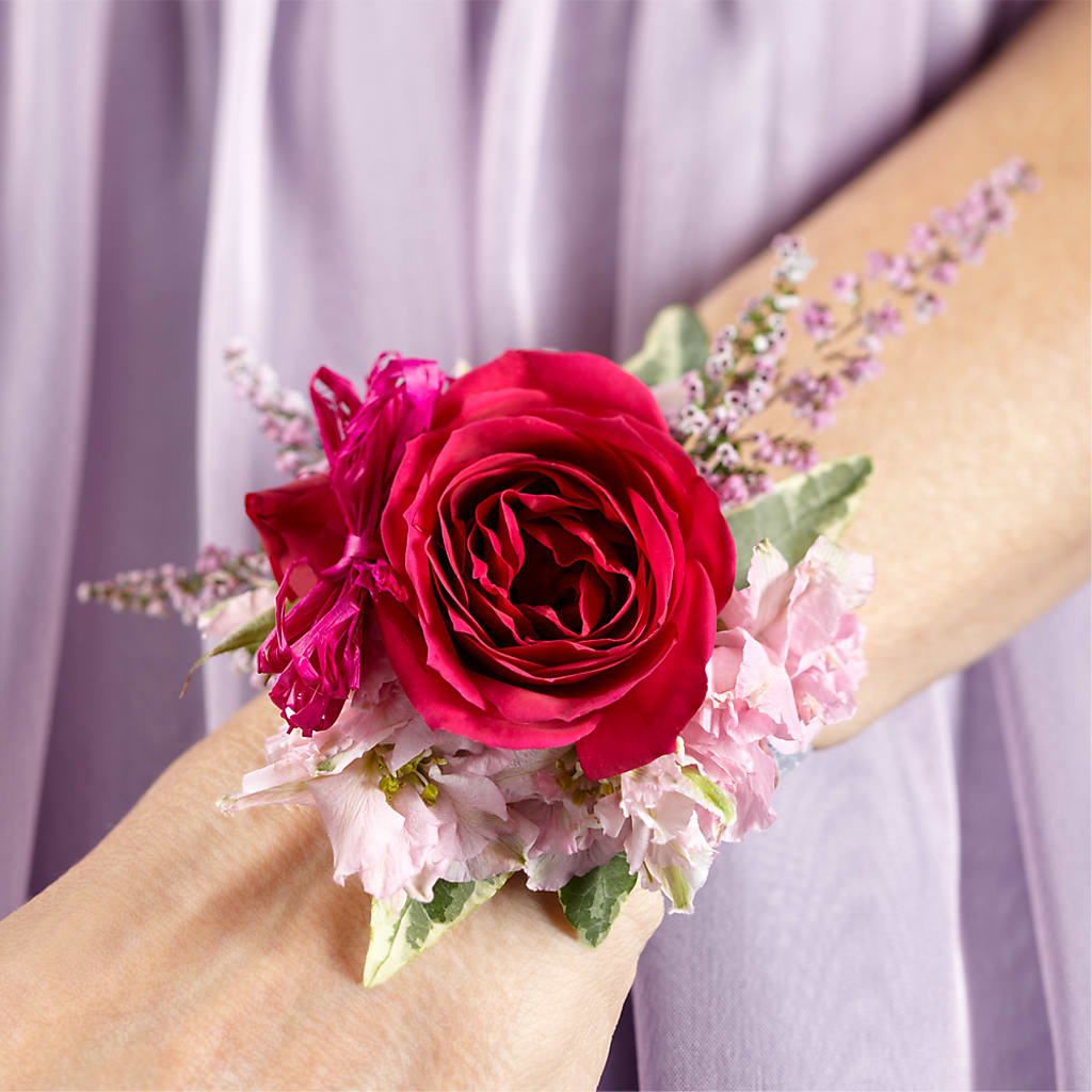 Rose Charm Corsage – Monarca Florist, Yonkers NY