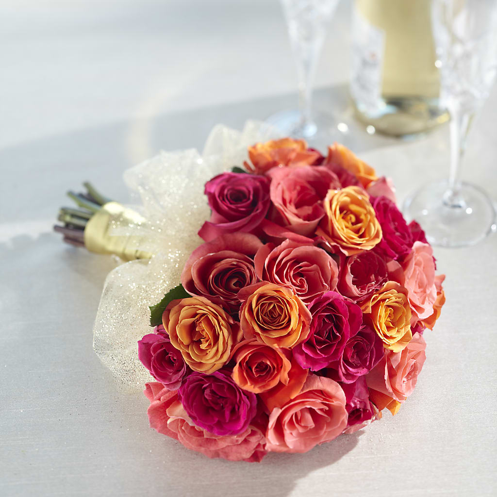 Sweet Roses Bouquet – Monarca Florist, Yonkers NY