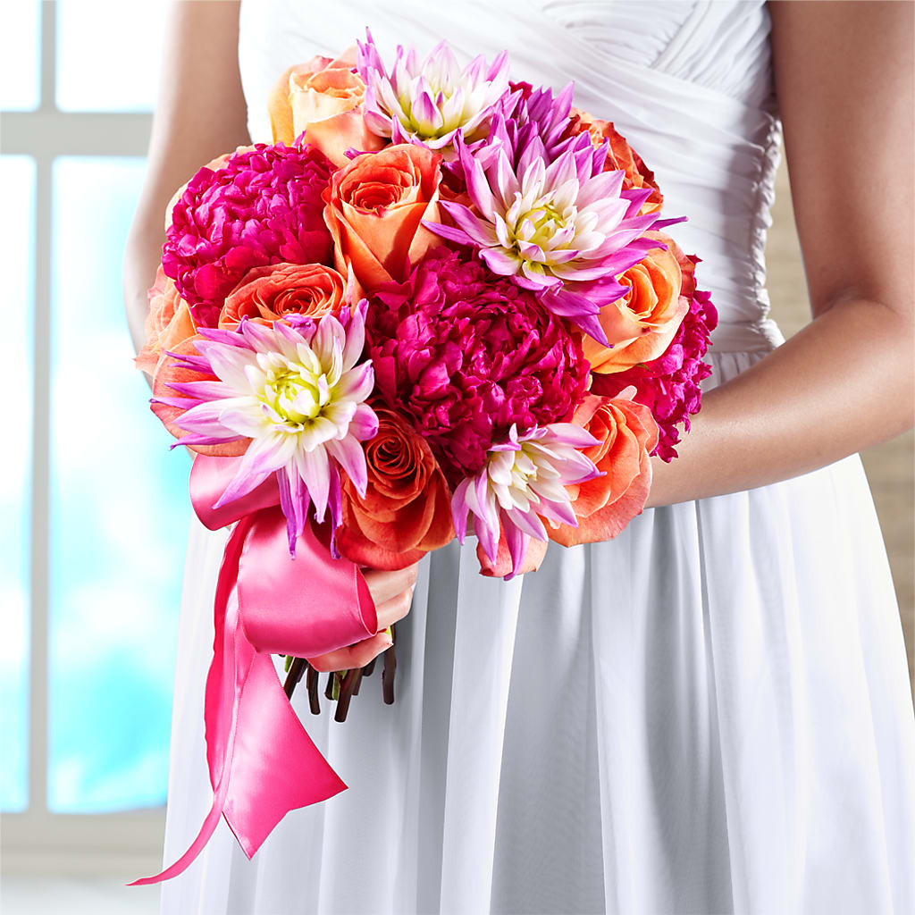 New Love Bouquet – Monarca Florist, Yonkers NY