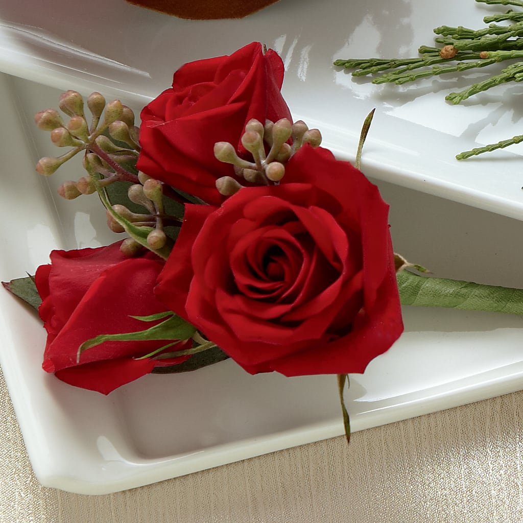 Red Spray Rose Boutonniere – Monarca Florist, Yonkers NY