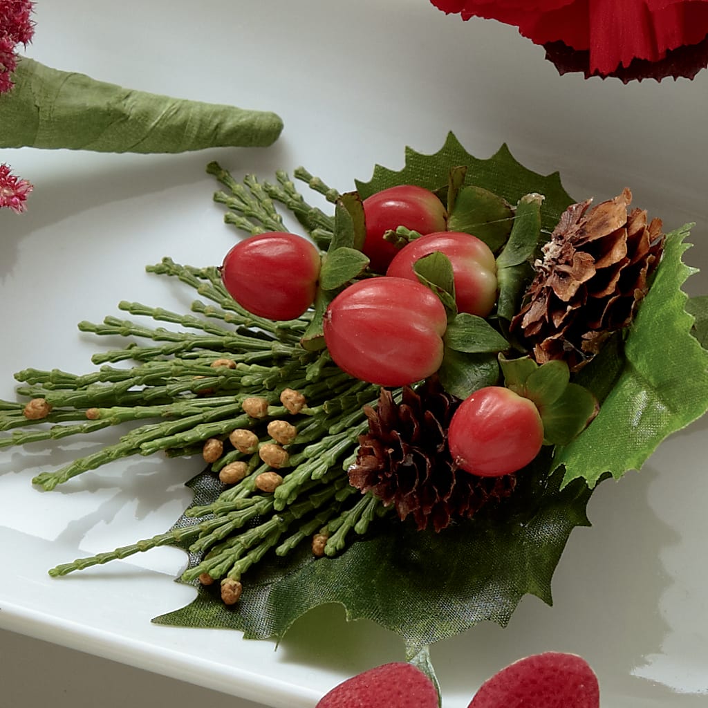 Red Berry Boutonniere – Monarca Florist, Yonkers NY