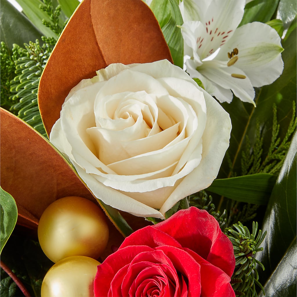 Joy & Jolly Bouquet –  Monarca Florist, Yonkers NY