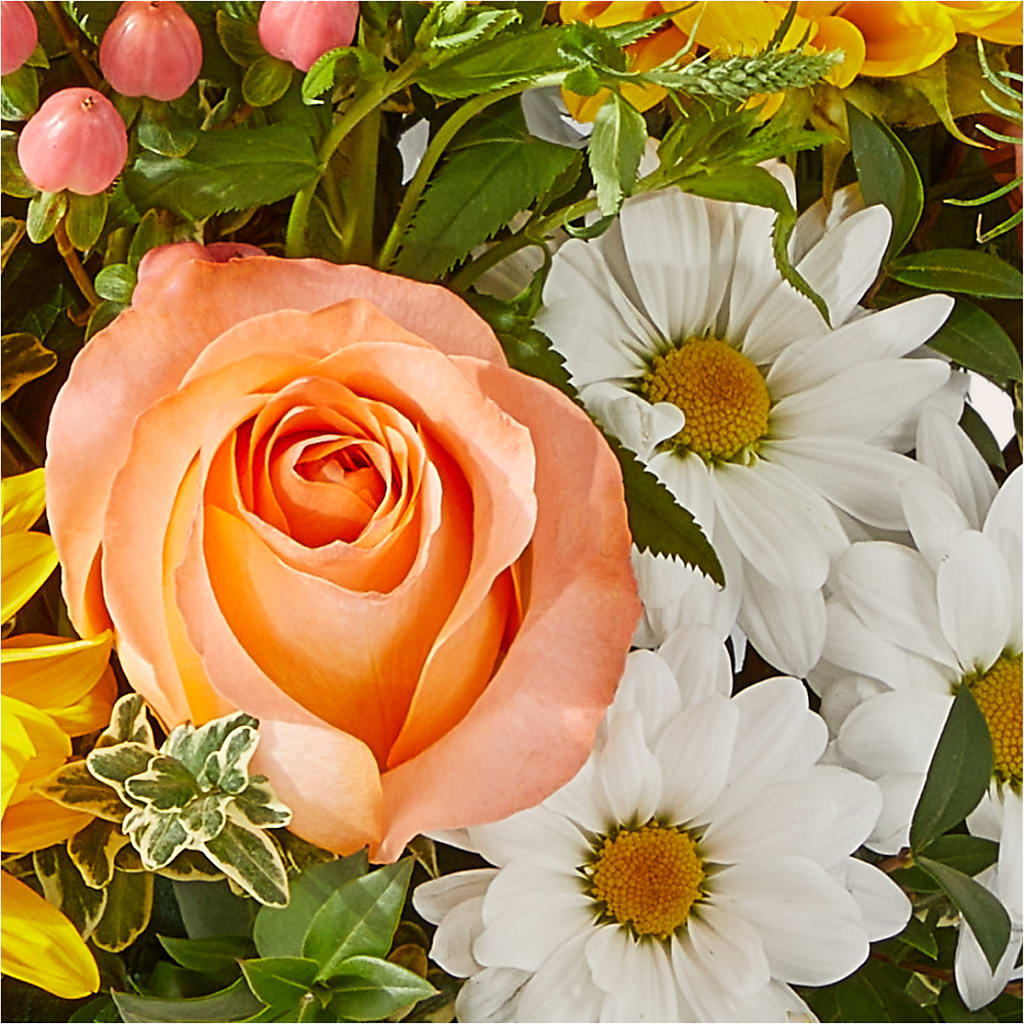 The Good Life Bouquet –  Monarca Florist, Yonkers NY