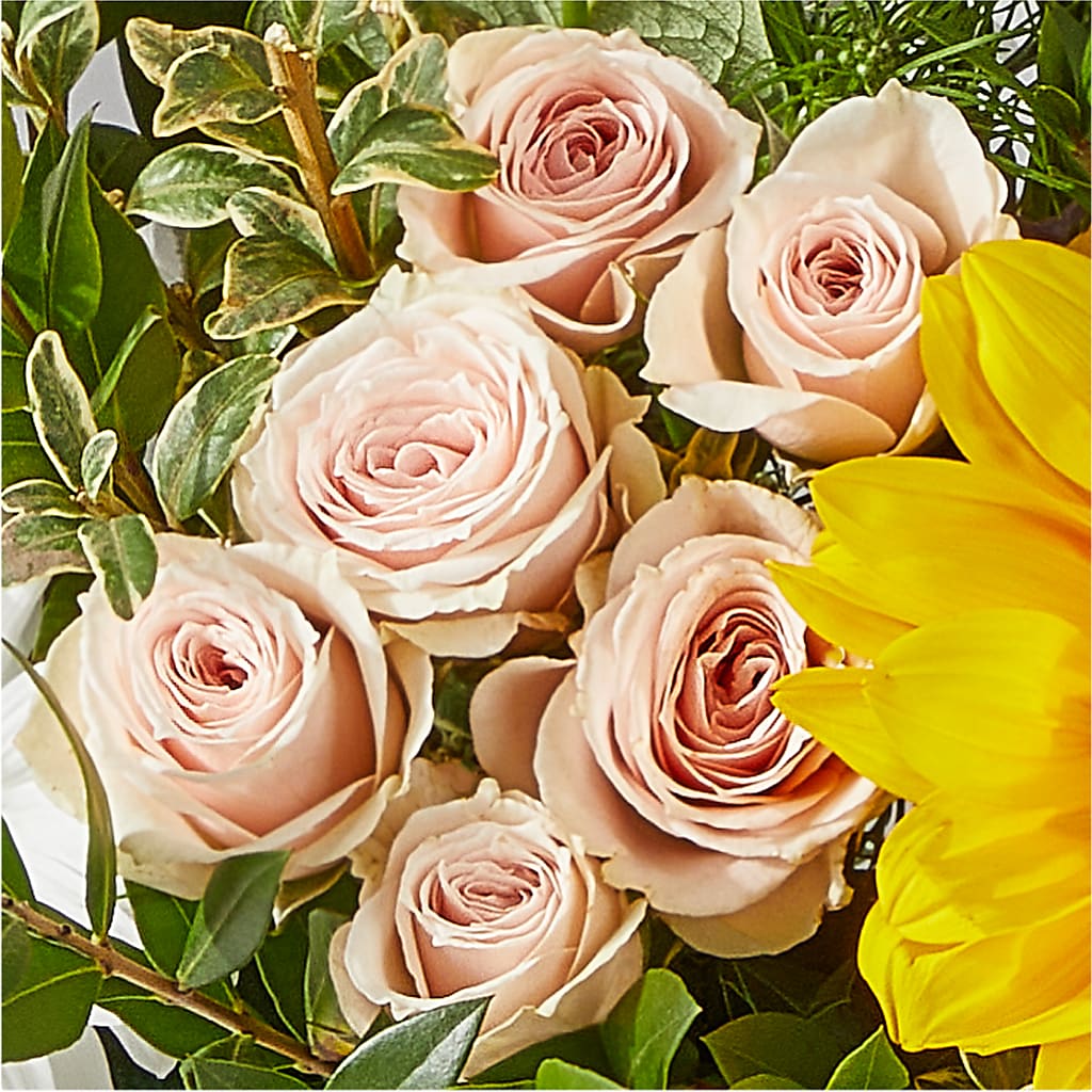 The Good Life Bouquet –  Monarca Florist, Yonkers NY