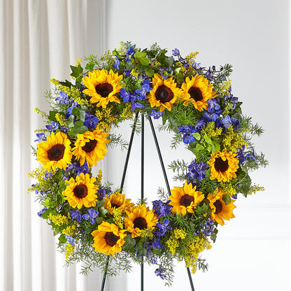 Bright Rays Wreath –  Monarca Florist, Yonkers NY