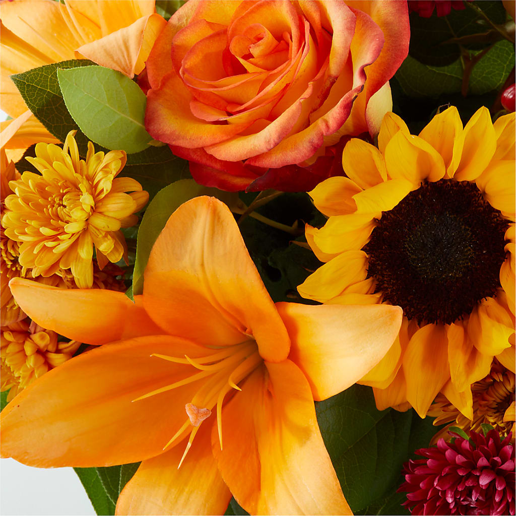 Grateful Centerpiece –  Monarca Florist, Yonkers NY