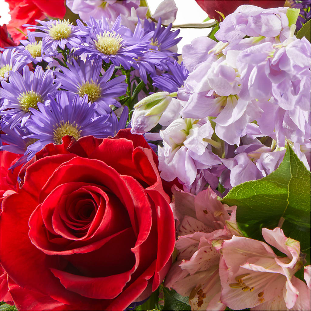 Your Majesty Bouquet –  Monarca Florist, Yonkers NY