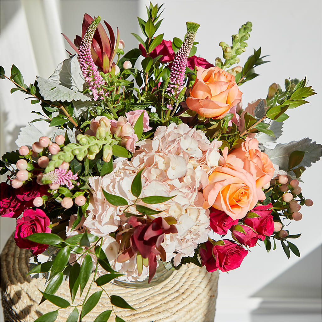 Glitz & Glam Bouquet –  Monarca Florist, Yonkers NY
