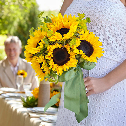 Free Spirit Bouquet –  Monarca Florist, Yonkers NY